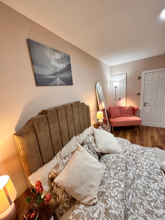 Canary Wharf Single Double And En-Suite Rooms London Eksteriør billede