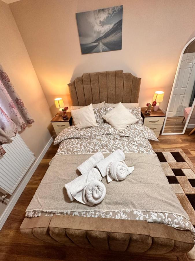 Canary Wharf Single Double And En-Suite Rooms London Eksteriør billede