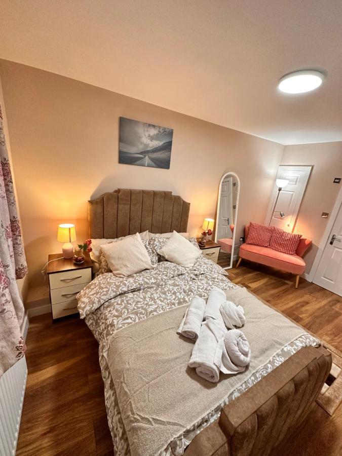 Canary Wharf Single Double And En-Suite Rooms London Eksteriør billede